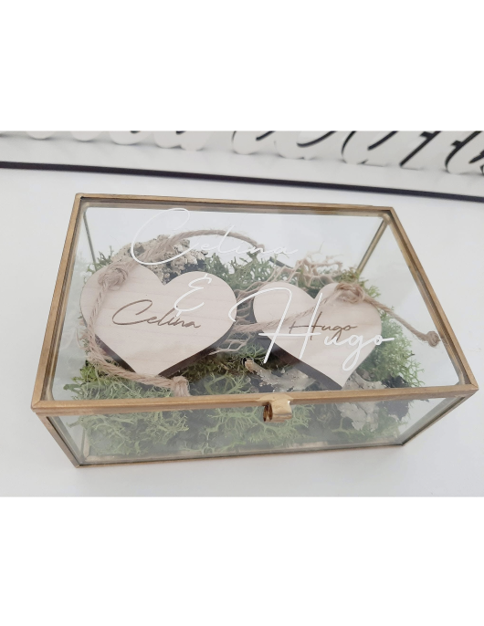 Porta Alianças em Caixa de Vidro com Corações Personalizados
